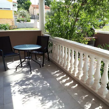 别墅 Vila Alenka 梅杜林